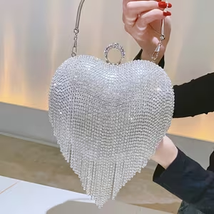 Sac Cœur de Pluie argenté en forme de cœur avec longues franges décoratives