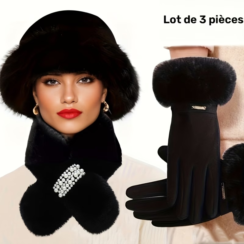 Photo de référence du lot de trois pièces noir : bonnet, tour de cou à broche et gants