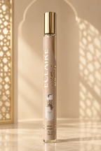 Photo du parfum retravaillée dans un décor oriental élégant