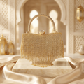 Sac doré dans une ambiance orientale luxueuse